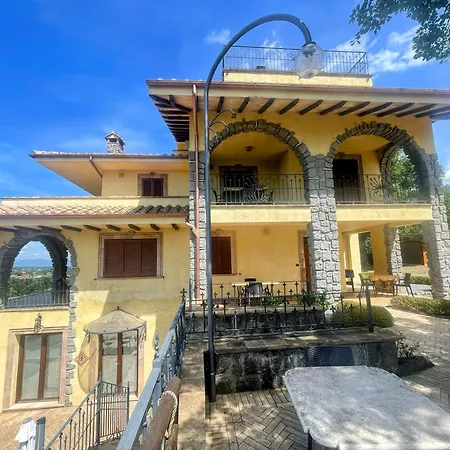 Pool And Jacuzzi - Charming In Umbria Montefiascone