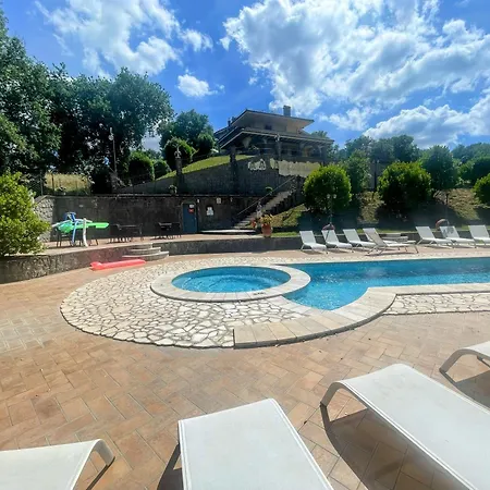 Villa Pool And Jacuzzi - Charming In Umbria Montefiascone